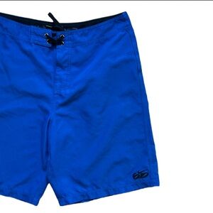 Vintage Nike Men’s Blue Swim Shorts Size Medium⭐️